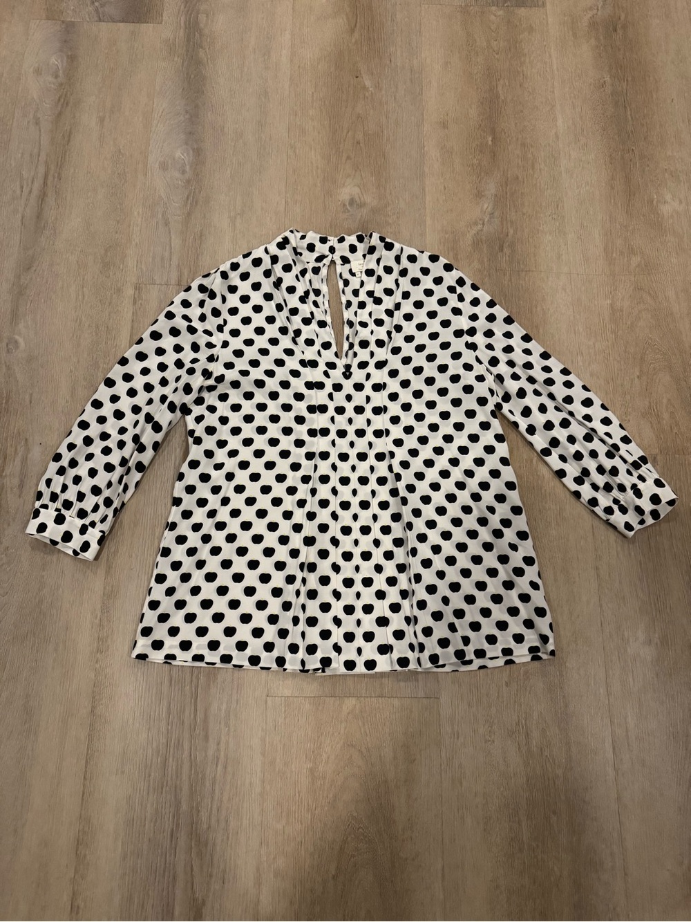Kate Spade New York Apple Print Keyhole Blouse - Picture 1 of 4